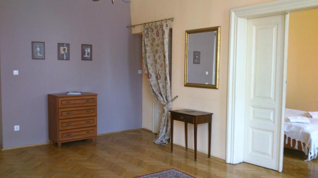 Apartamenty Muzyczny Krasków Εξωτερικό φωτογραφία