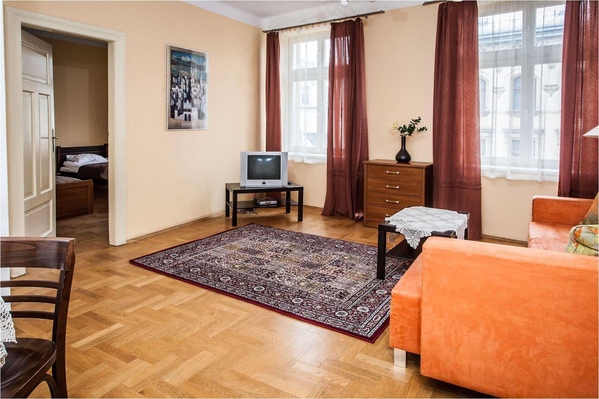 Apartamenty Muzyczny Krasków Εξωτερικό φωτογραφία