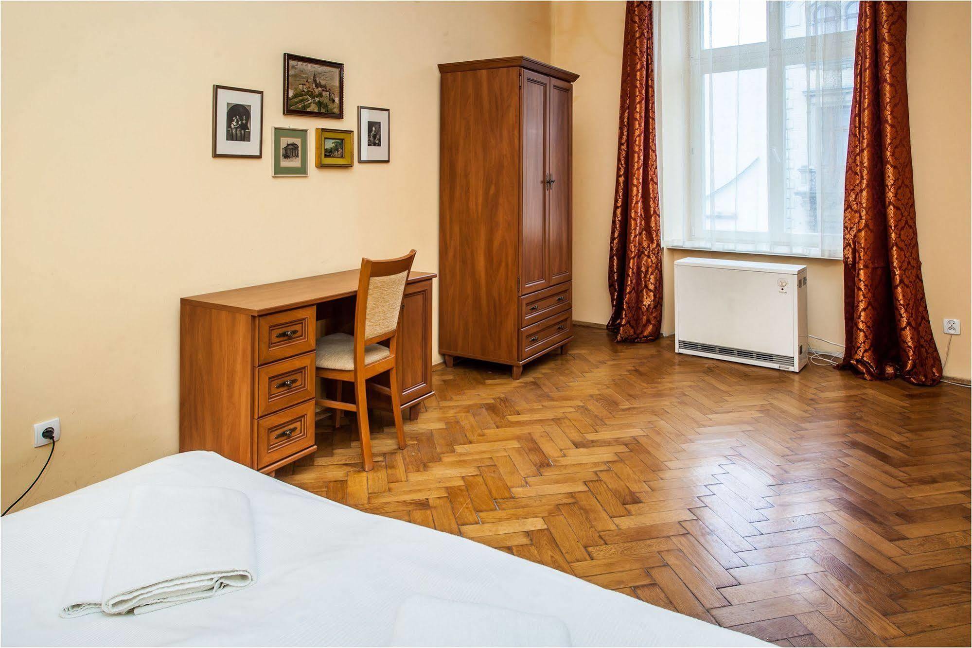 Apartamenty Muzyczny Krasków Εξωτερικό φωτογραφία